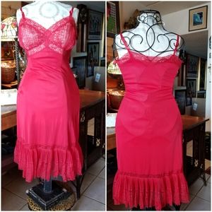 VTG 50s nylon LACE full slip dress RED L